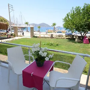 Otel Kaya ***