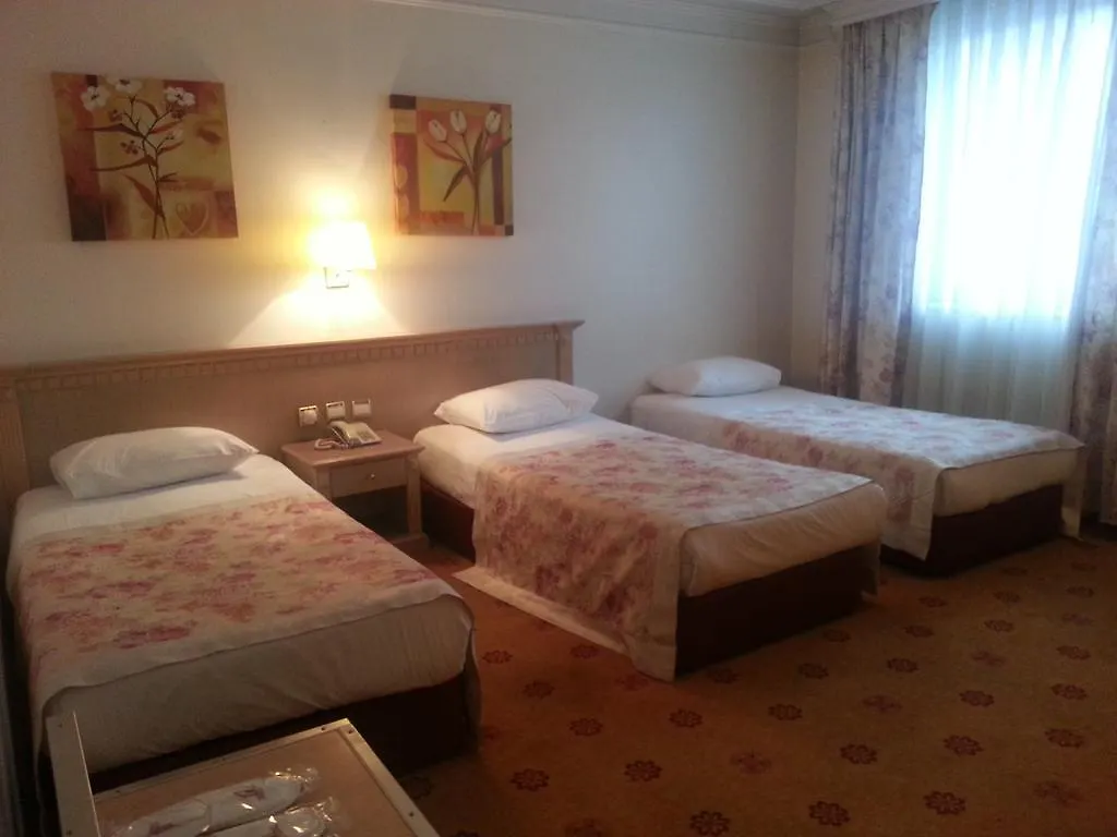 ****  Grand Medya Hotel İstanbul Türkiye